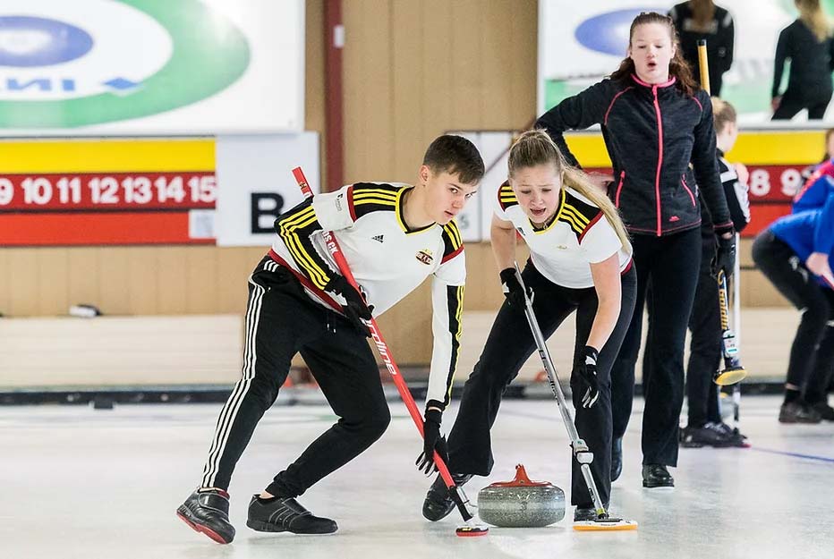 Curling på Nordiska ungdomsspelen